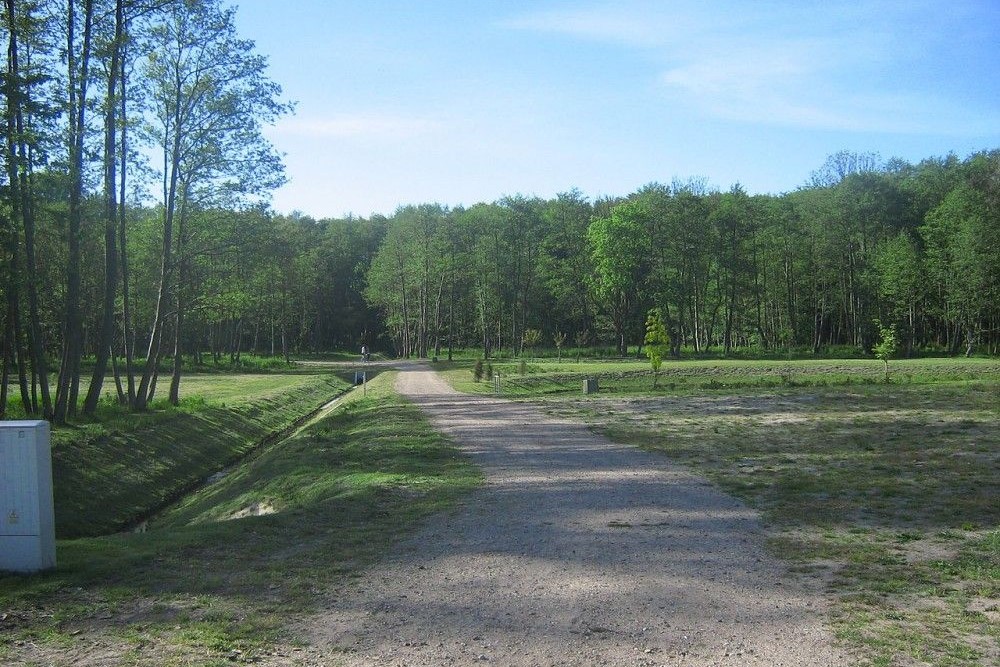 Jeziorko z fontanną zdjęcie